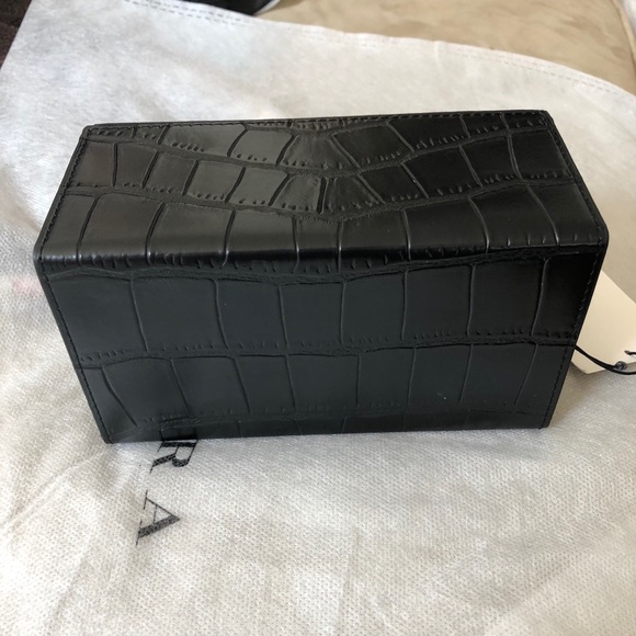 Zara black croc embossed box bag with chain - Picture 6 of 8